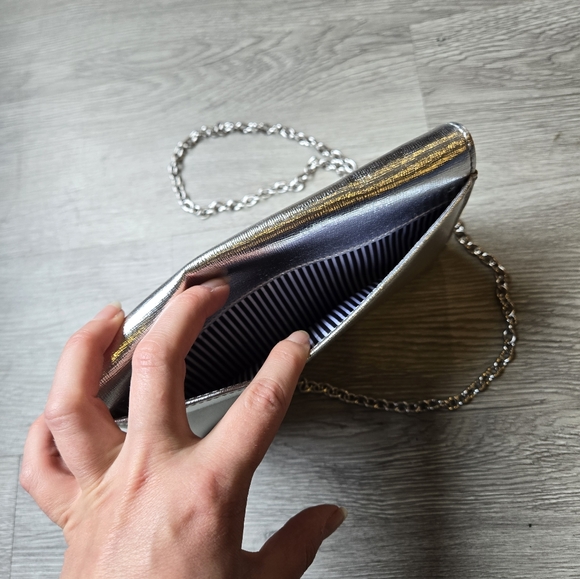 Nine West Silver Clutch Purse Metalic - Picture 7 of 8